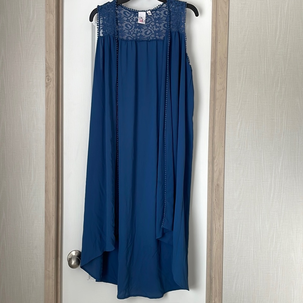 OhMG! Navy Blue Duster With Lace Detail Size Small